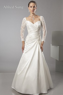 Wedding dress long sleeved