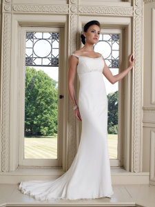 Can Petite Women Wear A Mermaid Wedding Gown