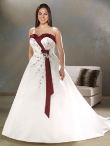  Size Bridesmaid Dress on Plus Size Brides Tips On Finding A Flattering Plus Size Wedding Gowns