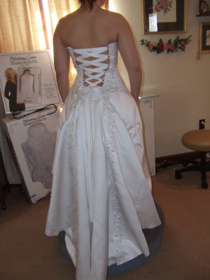 bustle a wedding dress