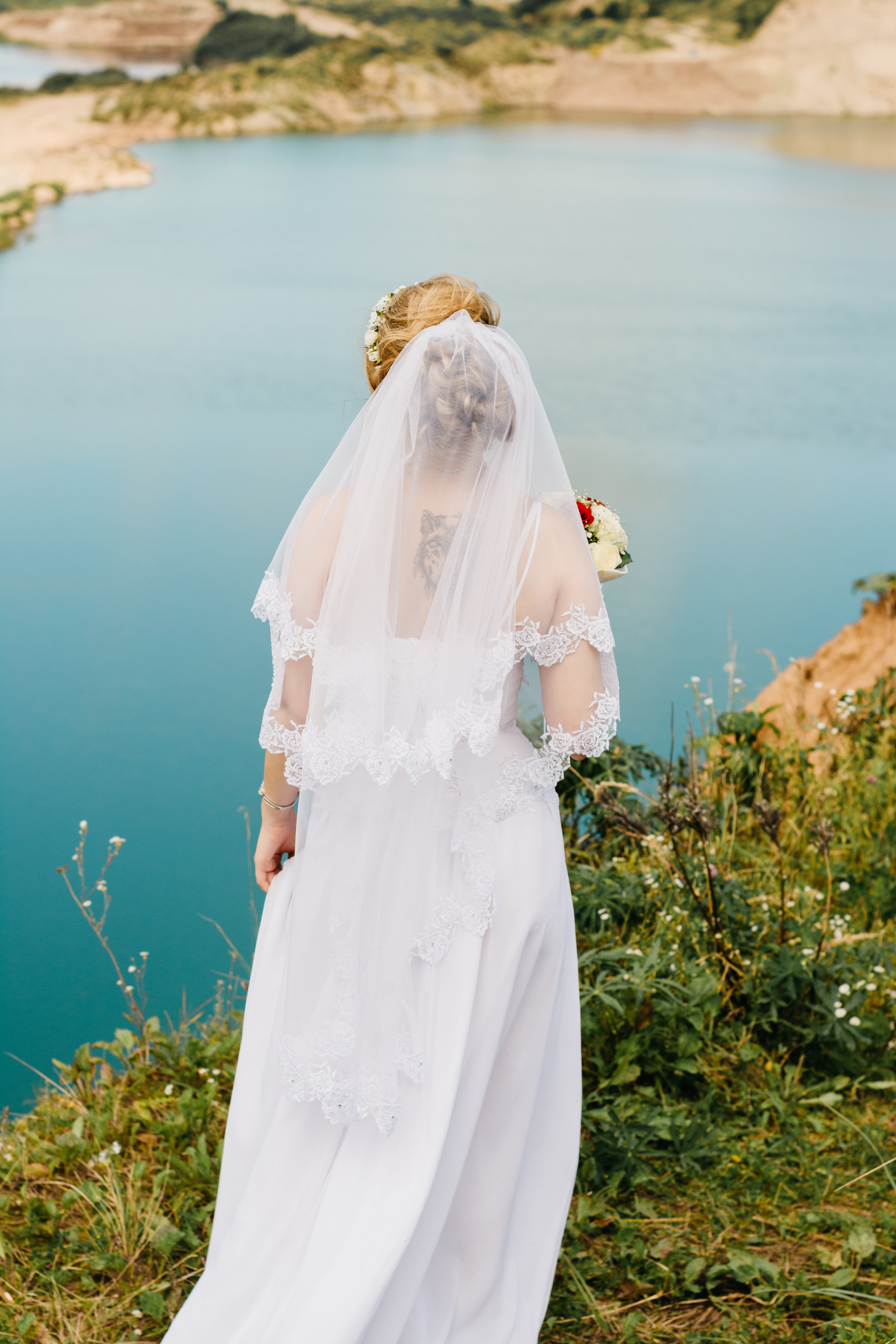White lace edged wedding veil