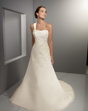 Are You Looking For A One Shoulder Wedding Dress?